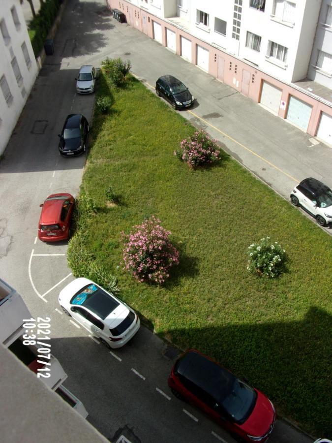 Une Halte Sur Valence Valence (Drome) Exterior foto